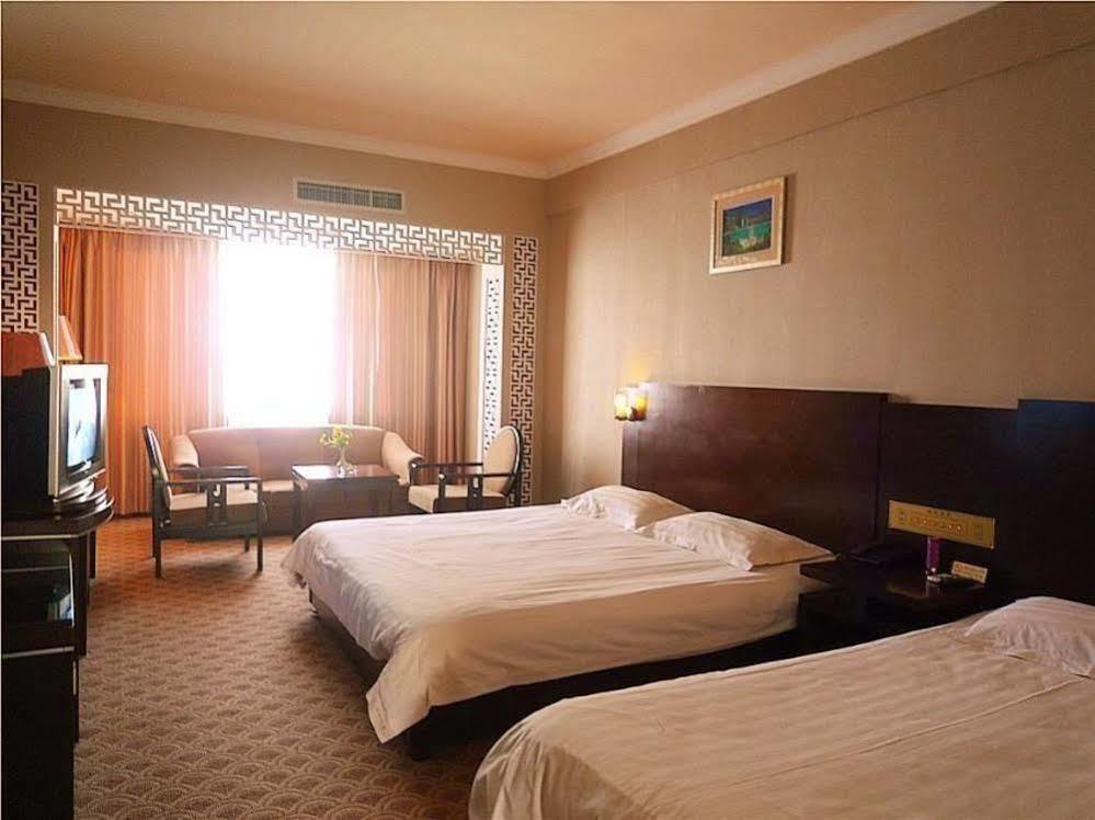 Guilin Lifeng Hotel Екстериор снимка