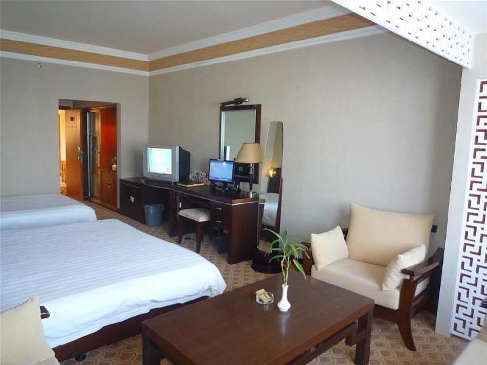 Guilin Lifeng Hotel Екстериор снимка